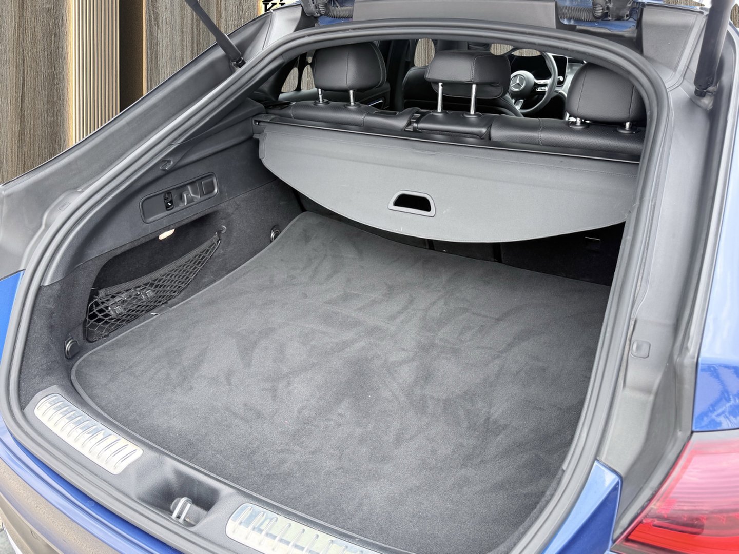 Used 2024 Mercedes-Benz GLC 300 4MATIC w/ AMG Line image 14