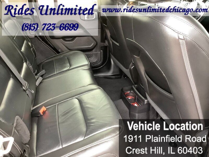 Used 2019 Jeep Wrangler Unlimited Sahara w/ Uconnect 4C Nav & Sound Group AWD/4WD image 35