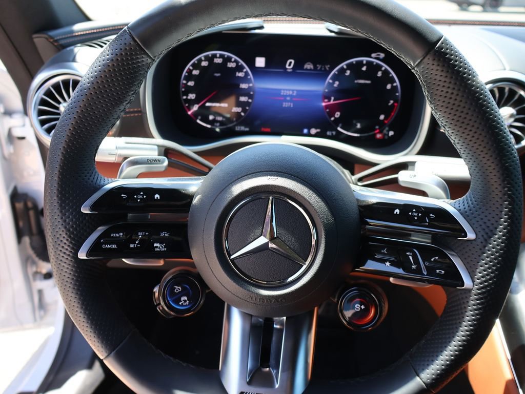 Certified 2023 Mercedes-Benz SL 55 AMG 4MATIC image 32