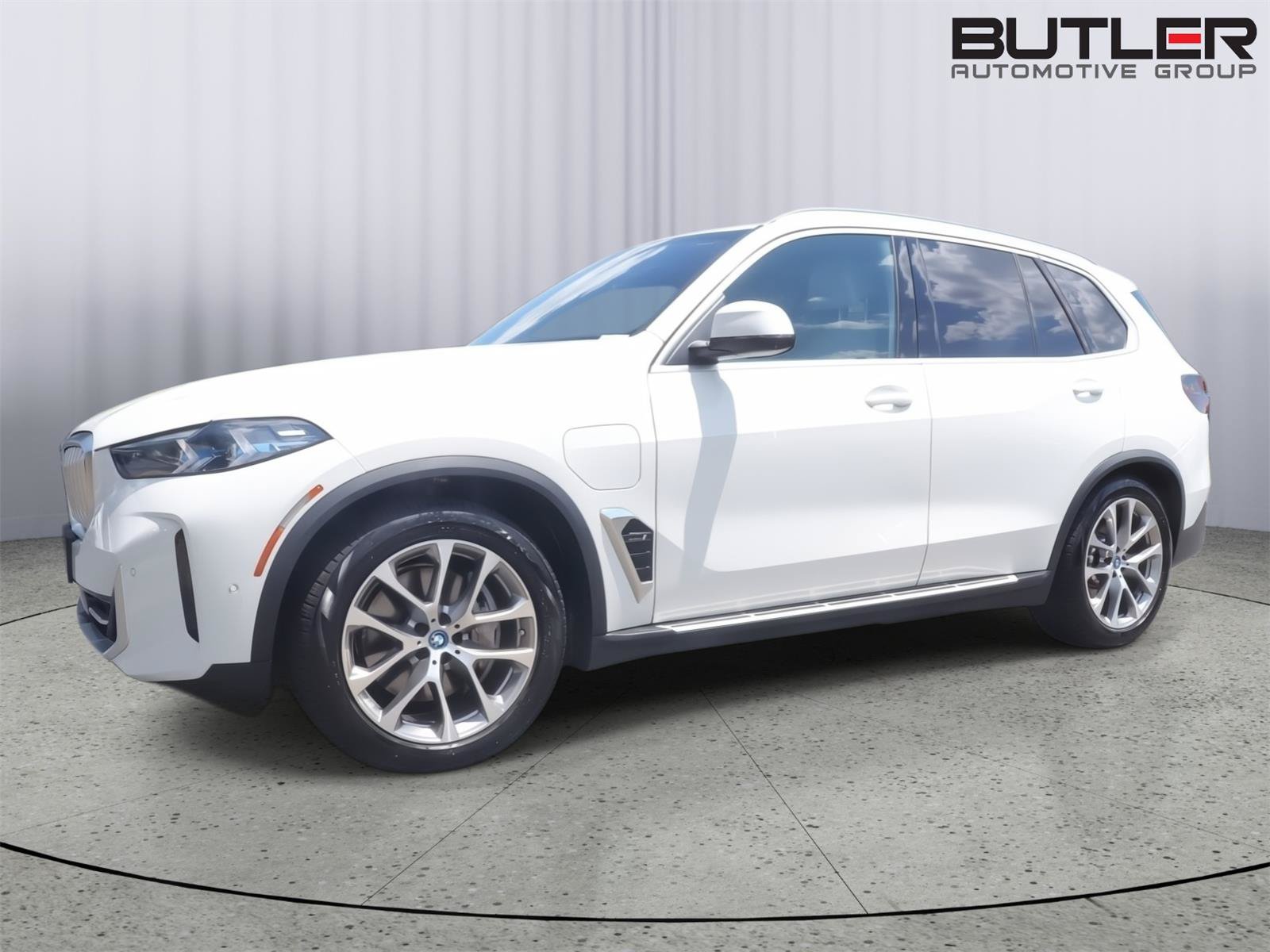 Used 2024 BMW X5 xDrive50e AWD/4WD image 51