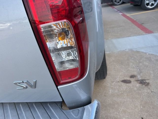 Used 2016 Nissan Frontier SV w/ SV Value Truck Package image 8