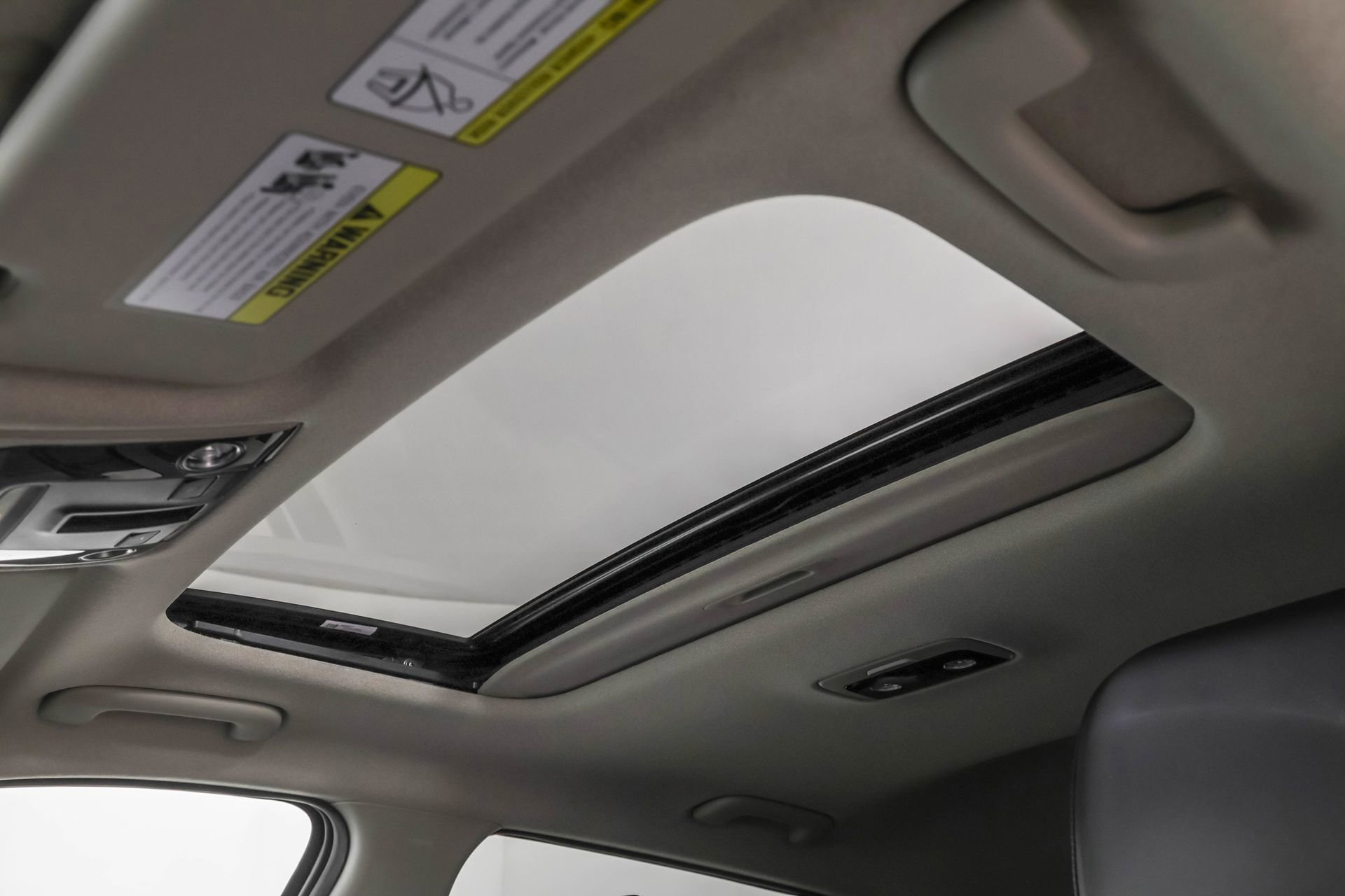 Used 2023 Kia Niro Wave w/ Wave Preserve Package image 13