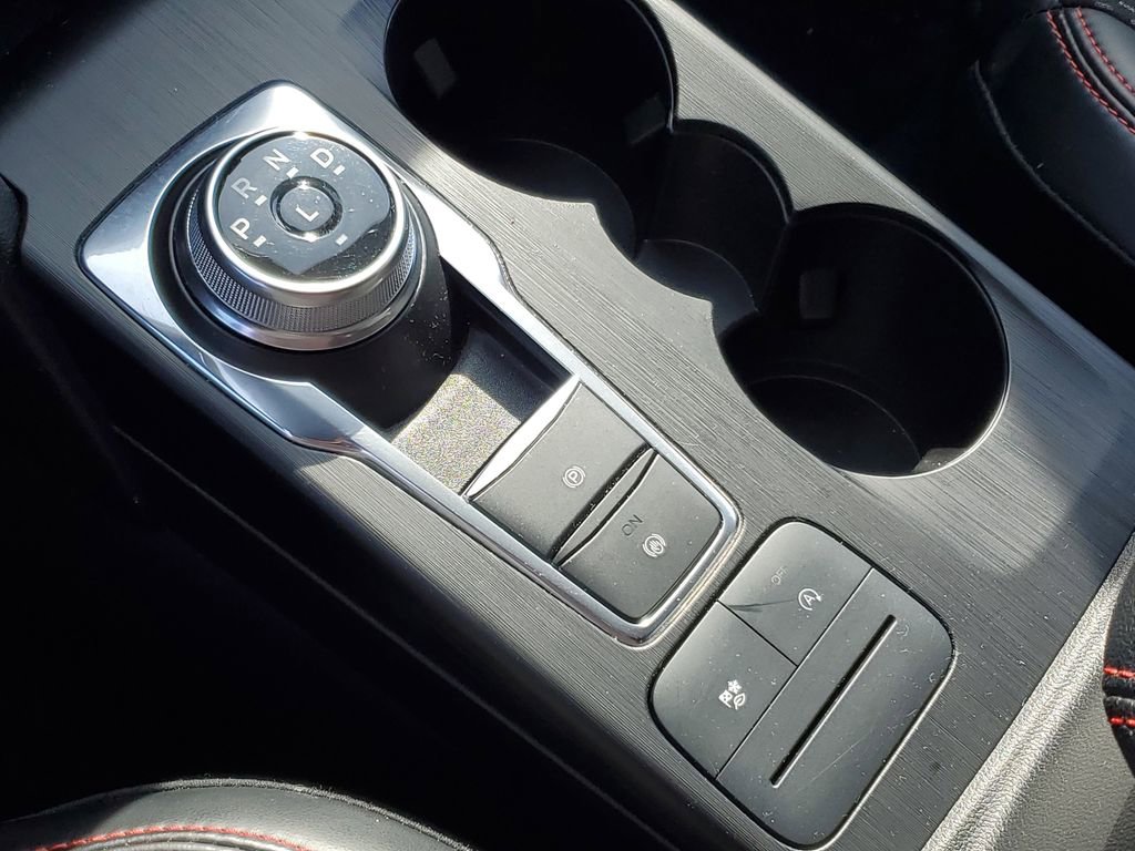 Used 2025 Ford Escape ST-Line image 22