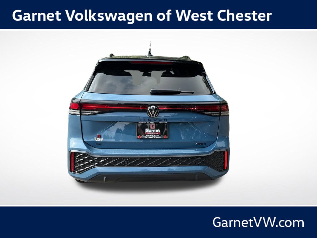 New 2026 Volkswagen Tiguan SE R-Line AWD/4WD image 4