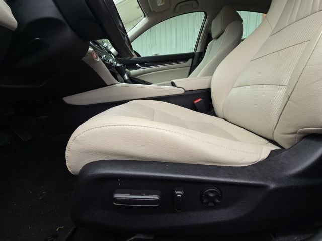 Used 2021 Honda Accord EX-L image 18
