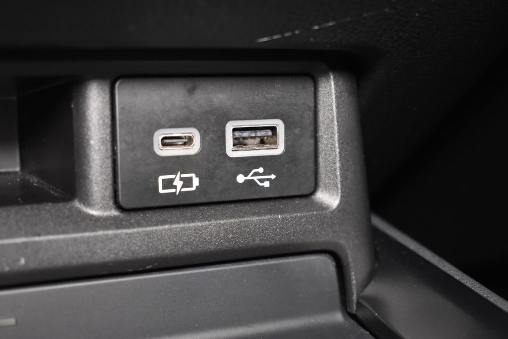 Used 2022 Lexus NX 350h AWD w/ Vision Package image 33