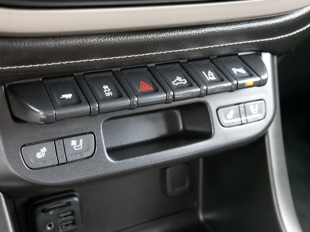 Used 2020 GMC Canyon Denali AWD/4WD image 27