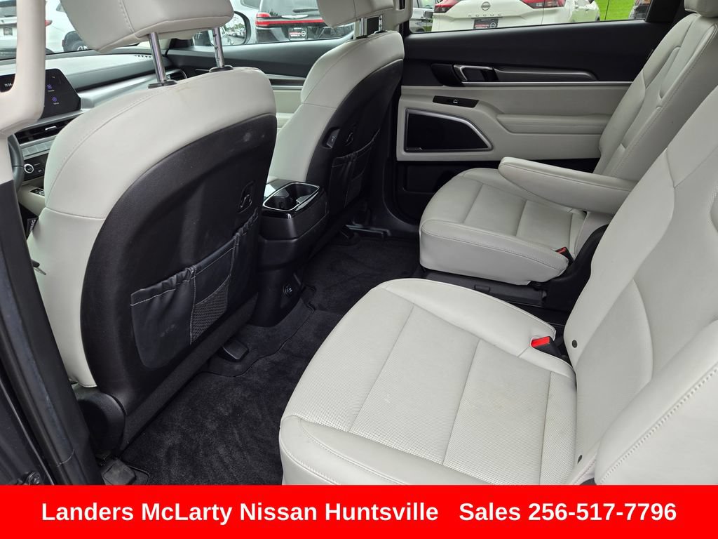 Used 2024 Kia Telluride S FWD image 15