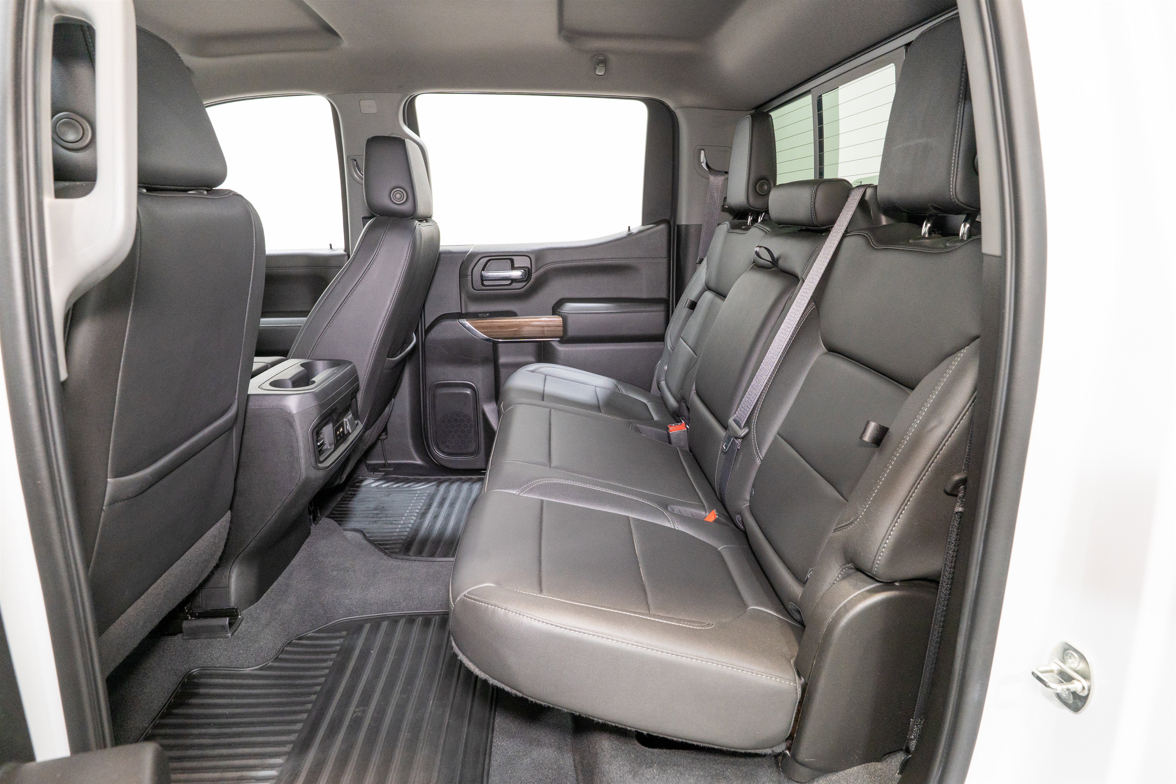 Used 2022 Chevrolet Silverado 1500 RST w/ Convenience Package II image 33