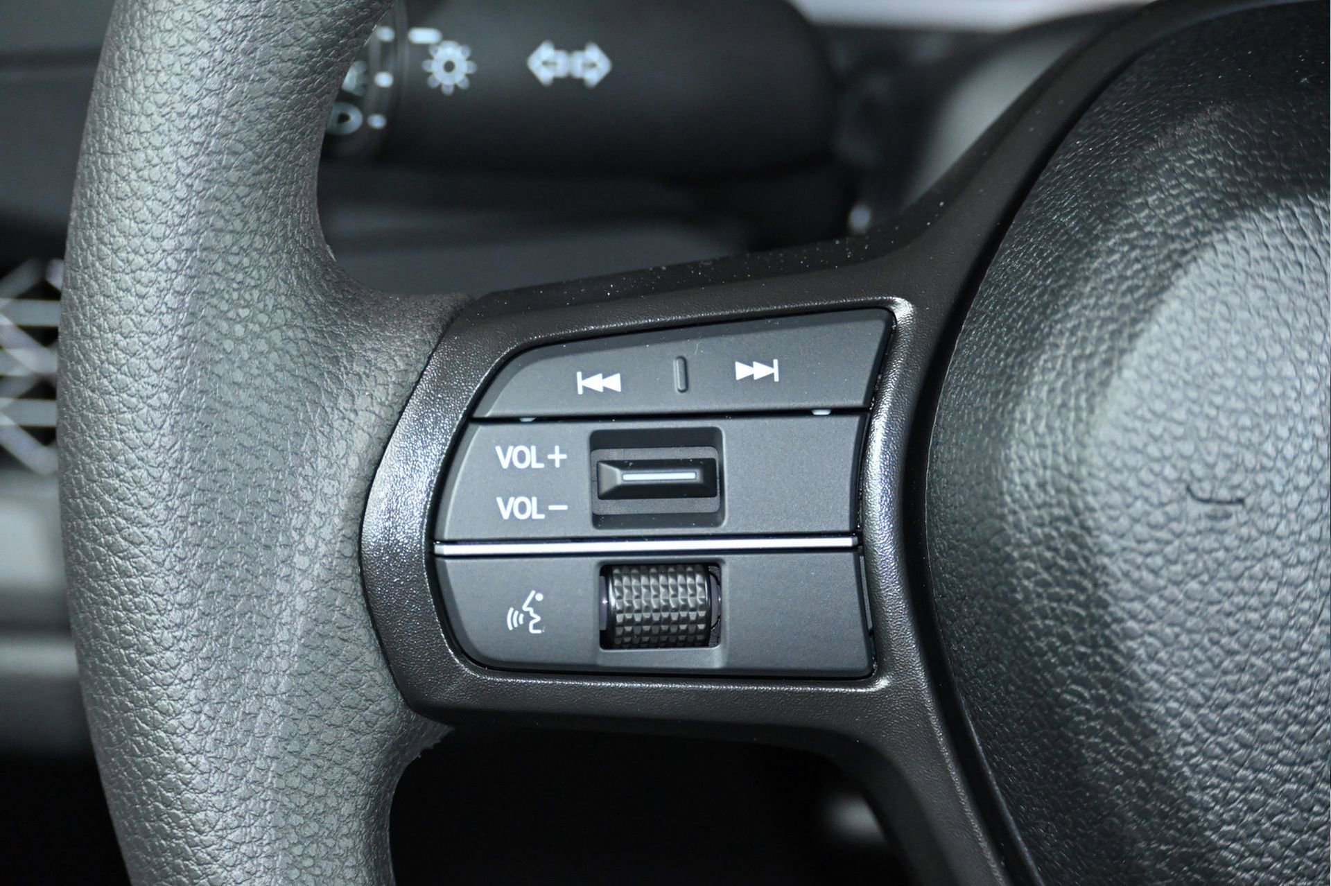 New 2025 Honda Accord SE image 22