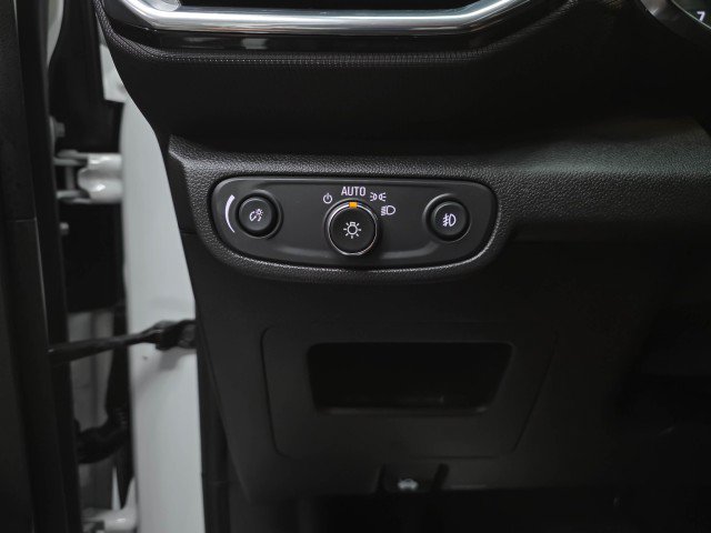 Used 2022 Chevrolet TrailBlazer LT AWD/4WD image 27