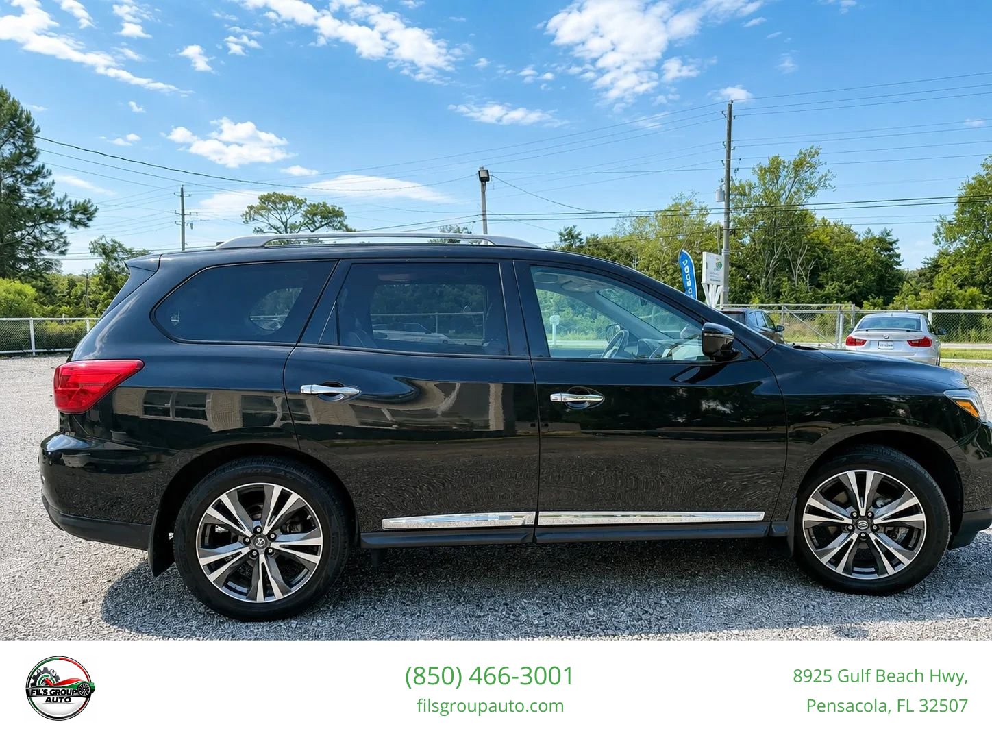 Used 2019 Nissan Pathfinder Platinum AWD/4WD image 4
