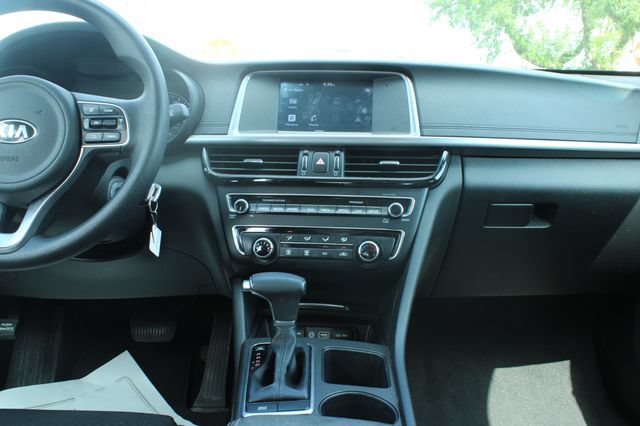 Used 2018 Kia Optima LX FWD image 17