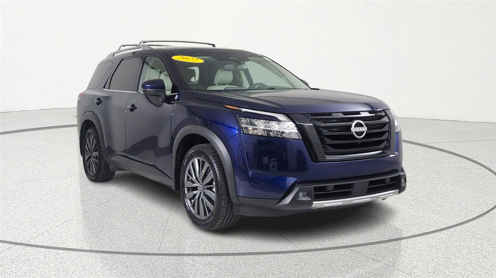 Used 2022 Nissan Pathfinder SL w/ SL Premium Package image 1