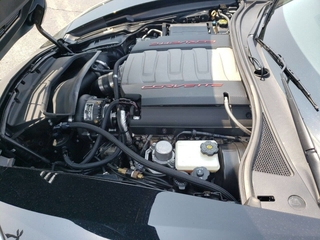 Used 2015 Chevrolet Corvette Stingray Convertible w/ 2LT Preferred Equipment Group image 40