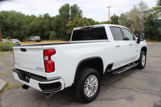 Used 2022 Chevrolet Silverado 3500 High Country w/ Technology Package image 16