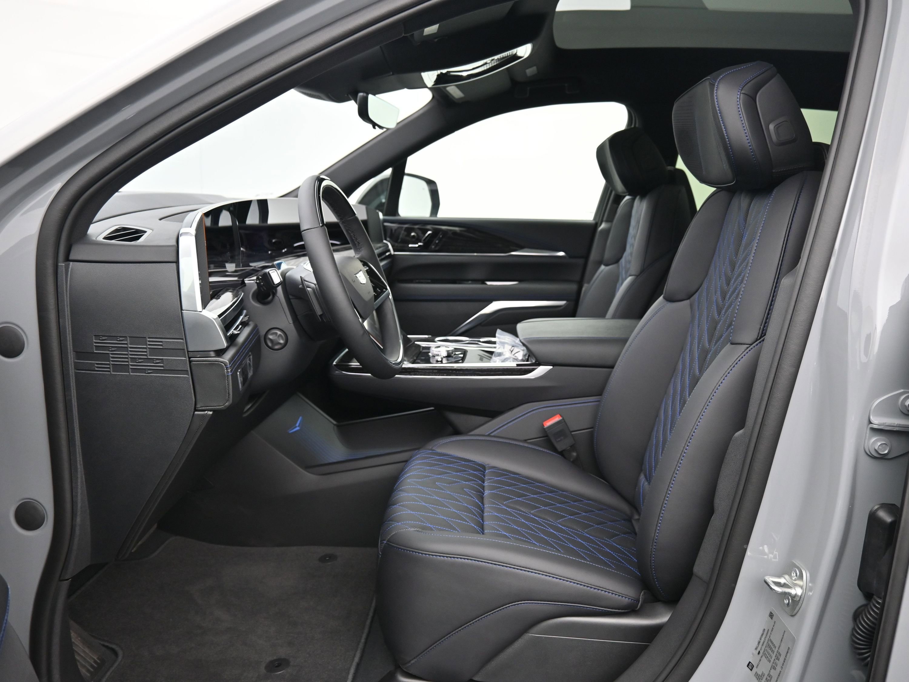 New 2026 Cadillac Escalade IQ Sport 1 w/ LPO, Floor Liner Package image 11