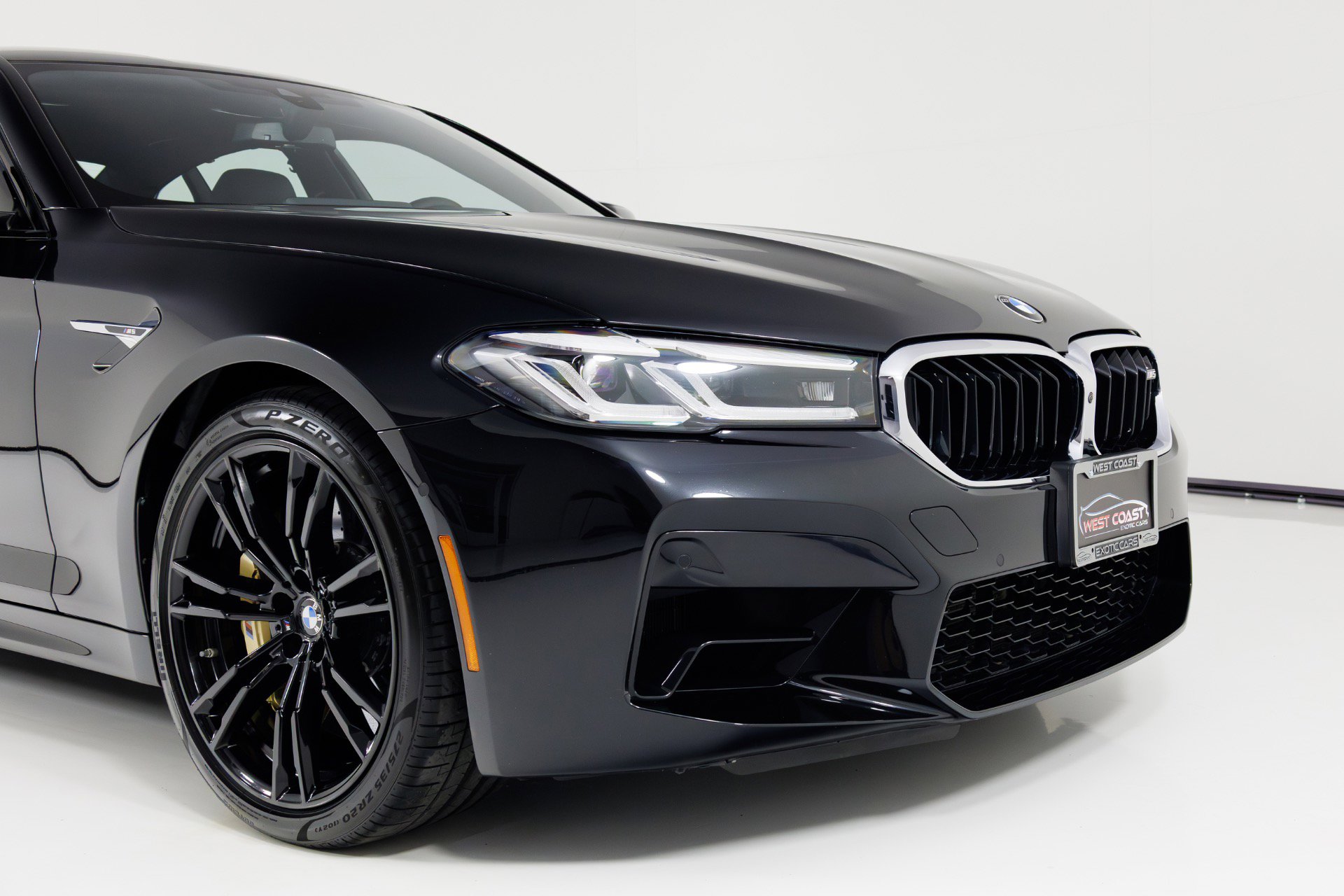 Used 2023 BMW M5 w/ Executive Package image 56