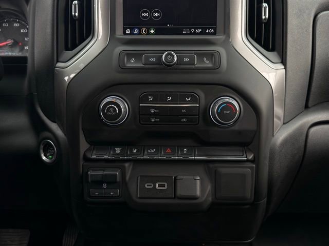 Used 2025 Chevrolet Silverado 2500 W/T AWD/4WD image 26