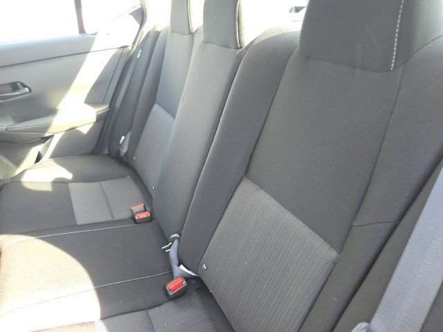 Used 2025 Nissan Sentra SV image 27