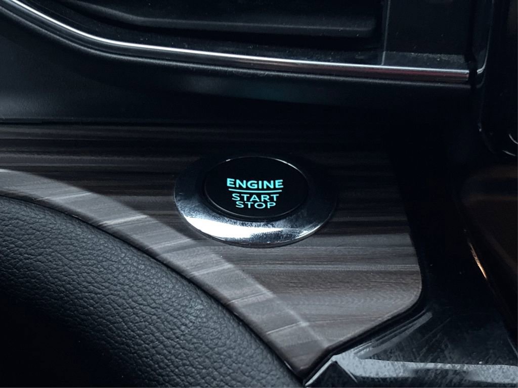 Used 2022 Ford Explorer Limited w/ Equipment Group 301A image 36