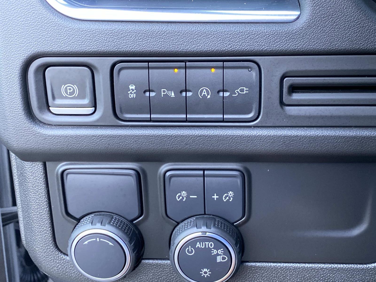 Used 2021 Chevrolet Tahoe LT image 21