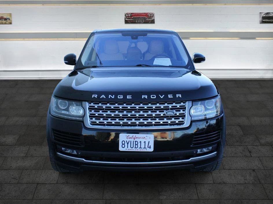 Used 2015 Land Rover Range Rover Supercharged image 2