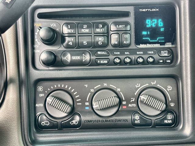 Used 2002 Chevrolet Silverado 3500 LT RWD image 23