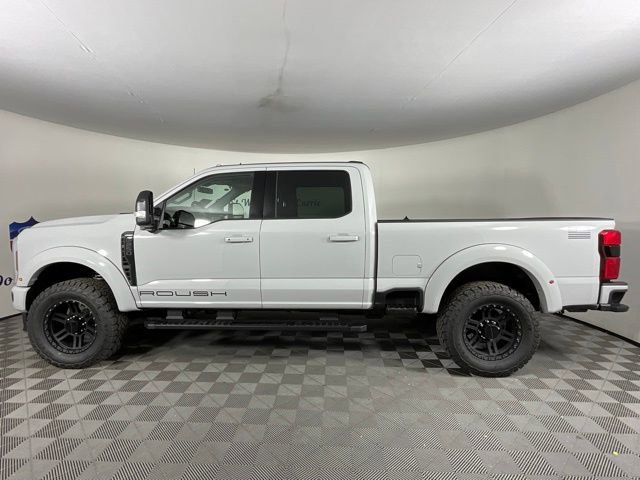 New 2026 Ford F250 Lariat w/ Black Appearance Package image 6