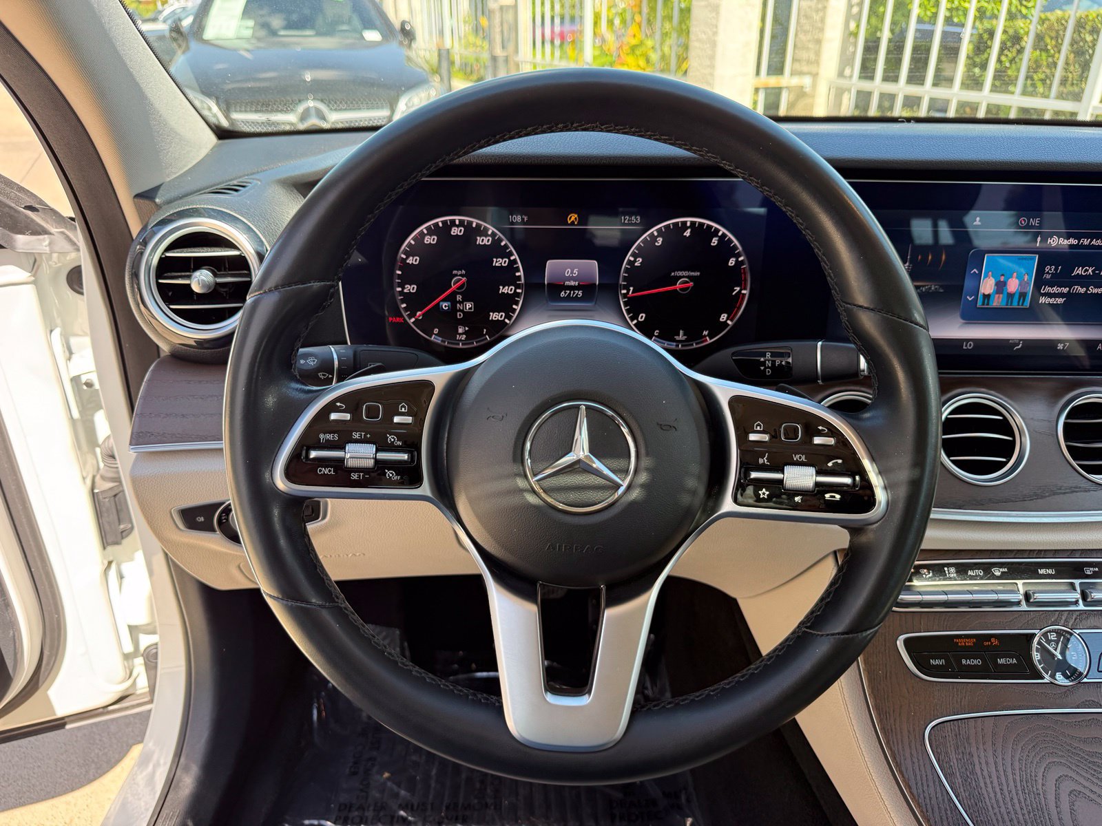 Used 2020 Mercedes-Benz E 350 Sedan image 30