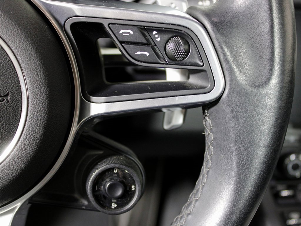 Used 2021 Porsche 718 Boxster S image 31