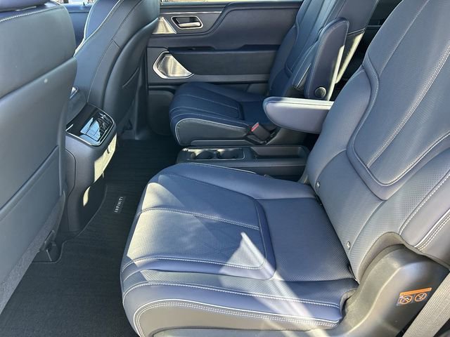 New 2026 INFINITI QX80 4WD image 17