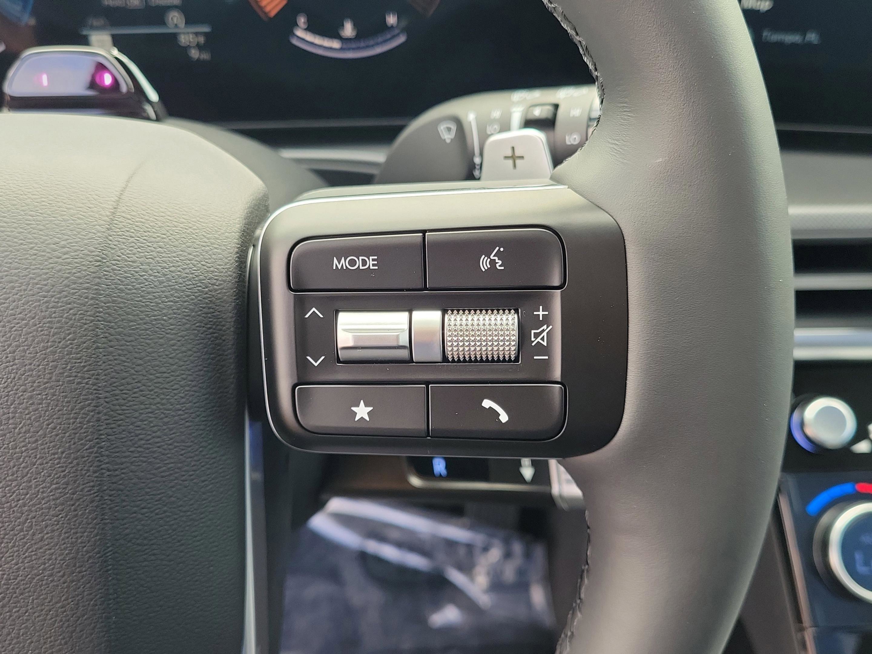 New 2026 Hyundai Santa Fe XRT image 6