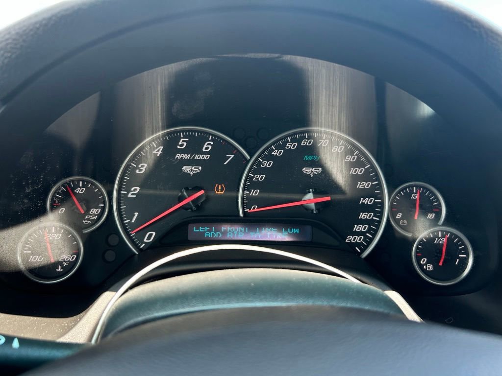 Used 2013 Chevrolet Corvette Grand Sport w/ 3LT Preferred Equipment Group RWD image 19