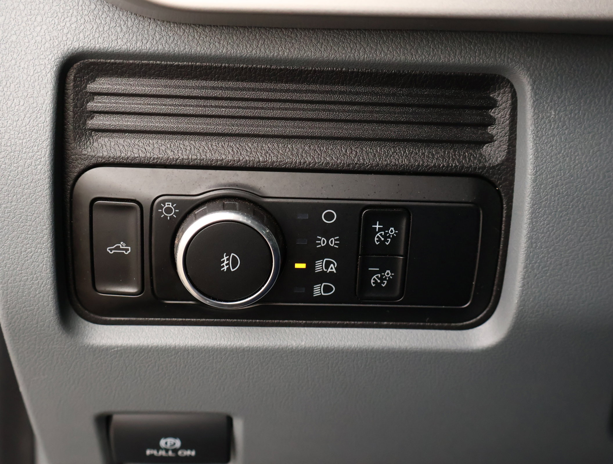 Used 2024 Ford F250 XL w/ STX Appearance Package image 10