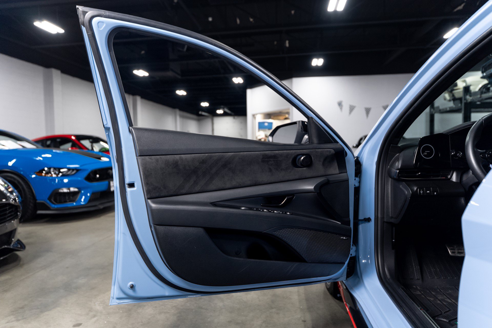 Used 2023 Hyundai Elantra N FWD image 41