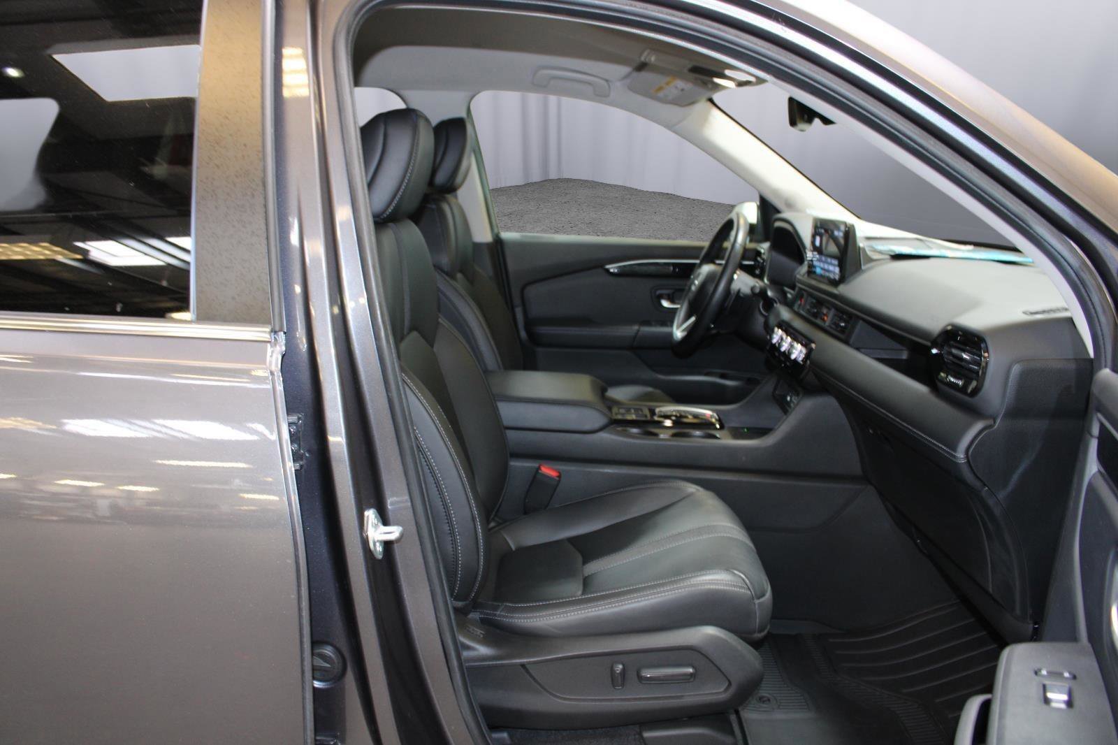 Used 2023 Honda Pilot EX-L image 36