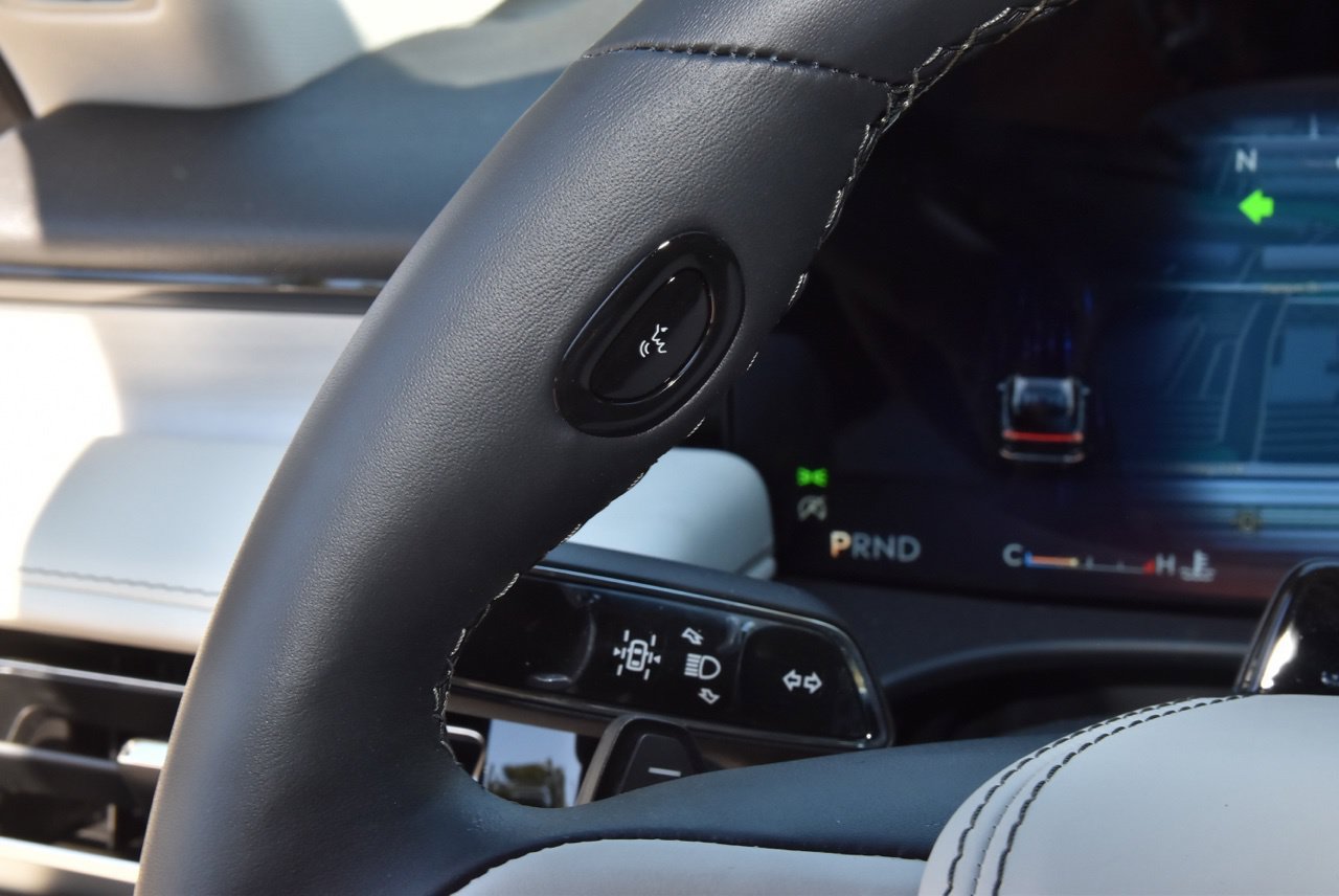 New 2026 Lincoln Aviator Reserve AWD/4WD image 24