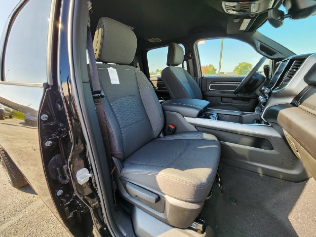 New 2027 RAM 2500 Big Horn AWD/4WD image 27