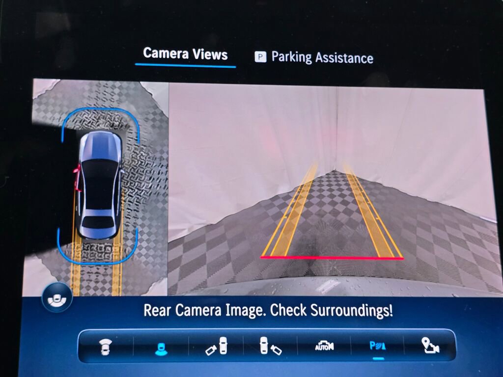 Used 2024 Mercedes-Benz C 300 4MATIC Sedan image 39