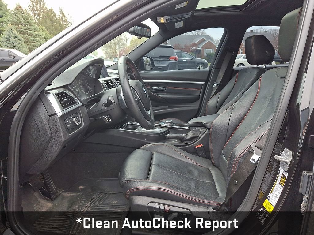 Used 2018 BMW 330i xDrive Sedan w/ Convenience Package image 13