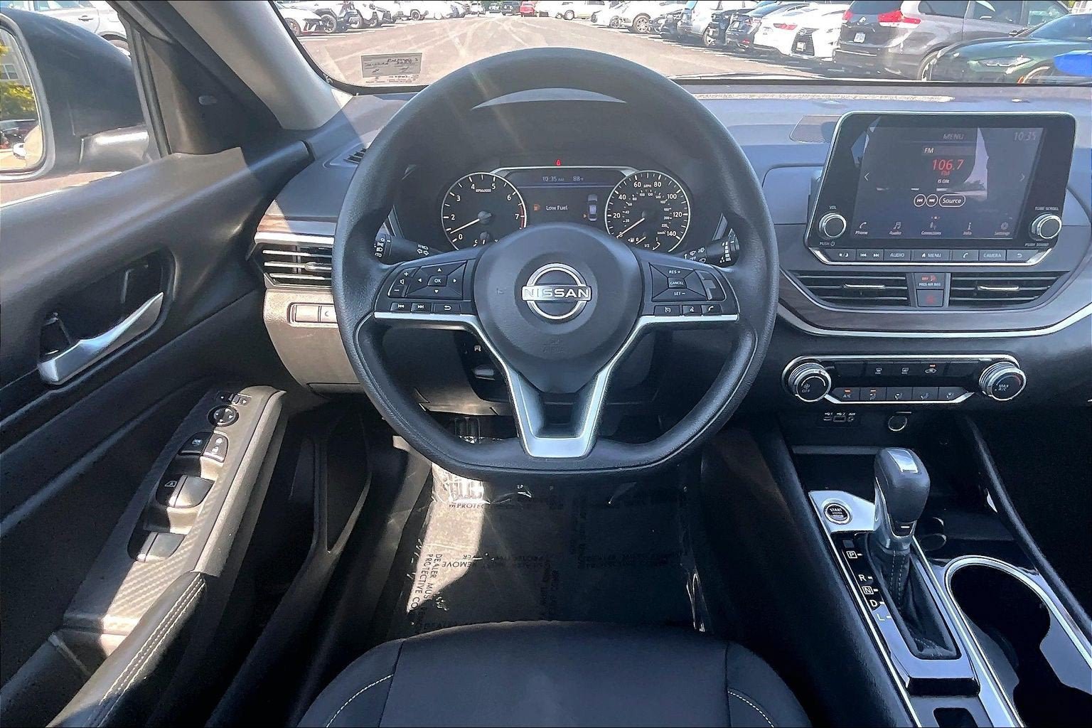 Used 2024 Nissan Altima 2.5 SV AWD/4WD image 5