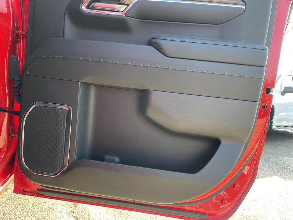 Used 2024 Chevrolet Silverado 1500 LT image 36