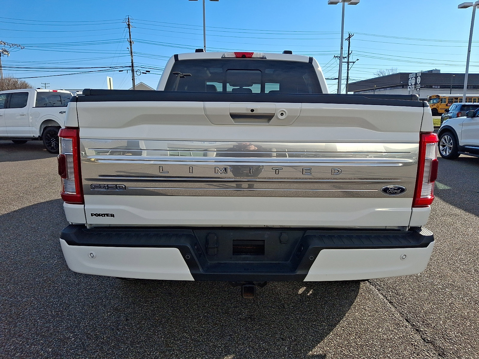 Used 2022 Ford F150 Limited image 9