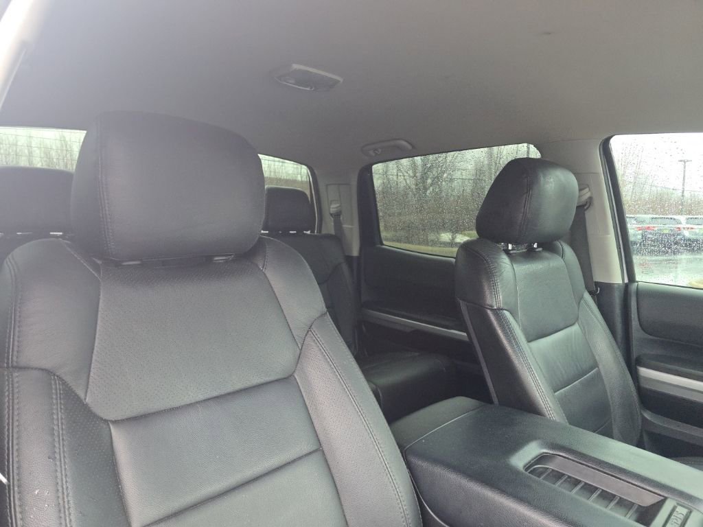 Used 2015 Toyota Tundra SR5 w/ SR5 Upgrade Package image 45