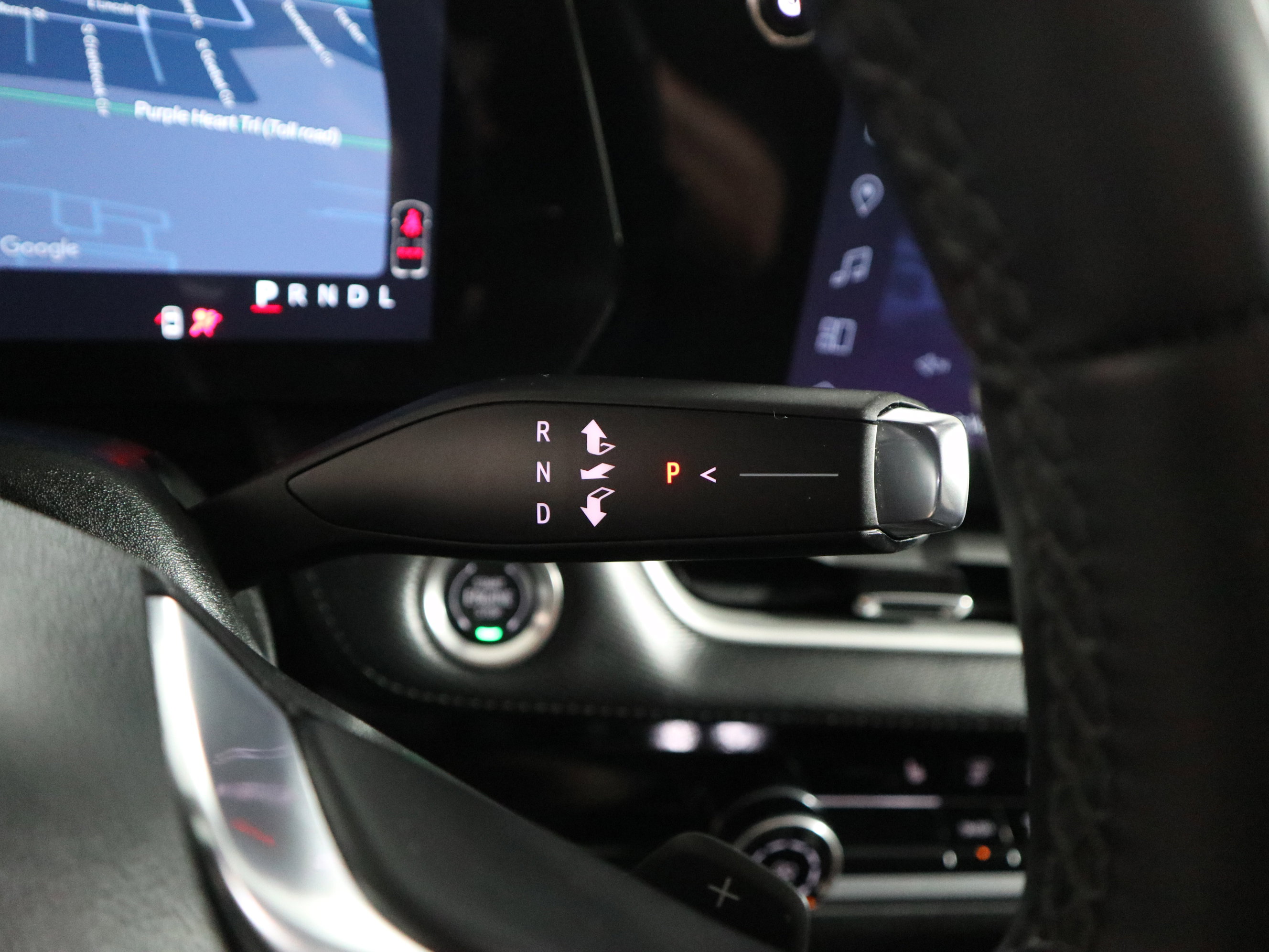 Used 2025 Chevrolet Equinox LT AWD/4WD image 23