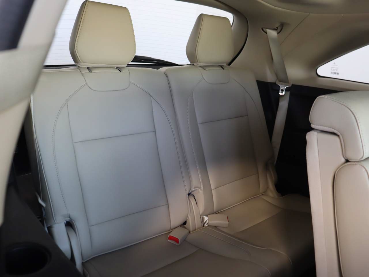 Used 2020 Acura MDX FWD image 20