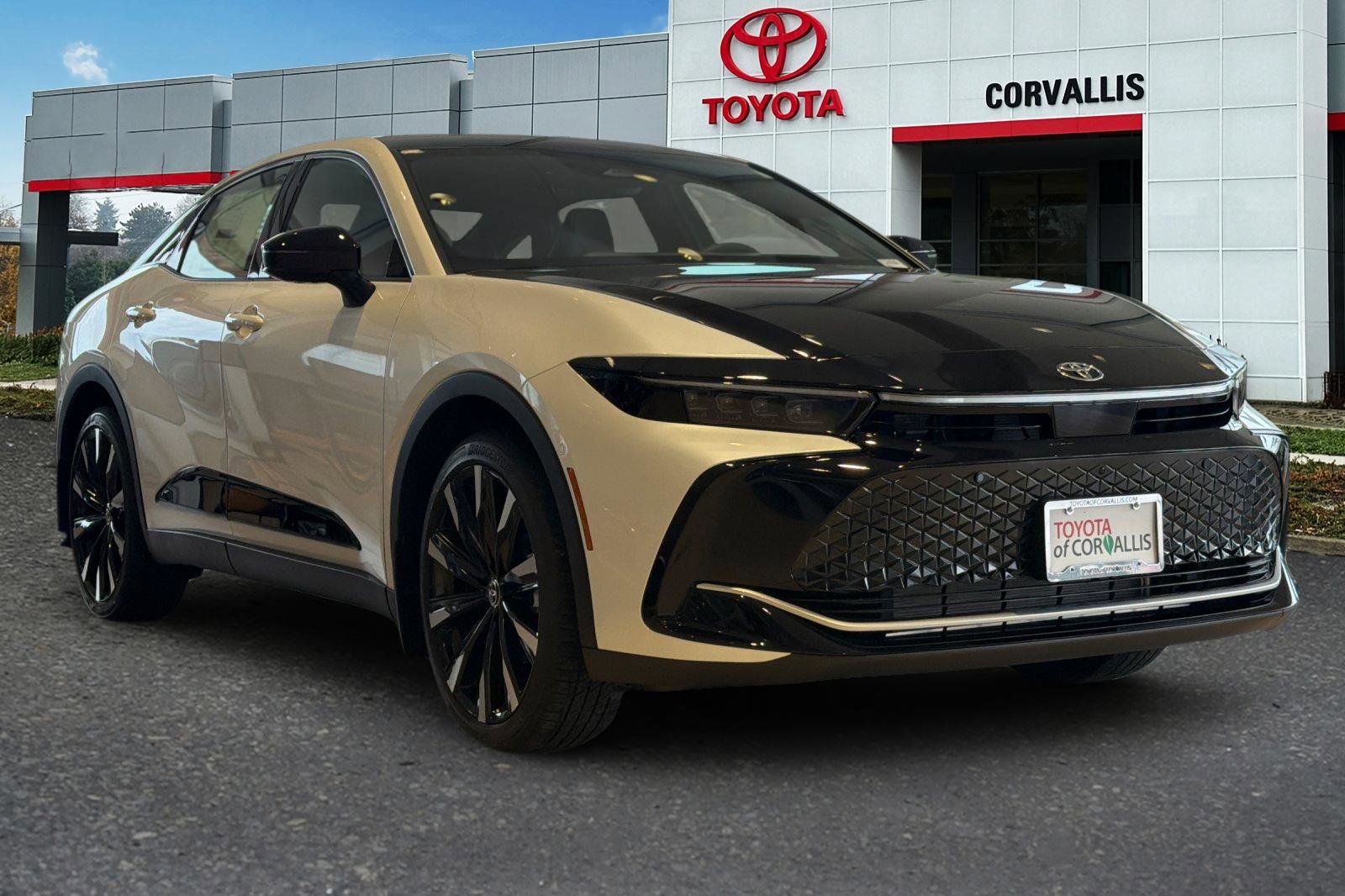 New 2026 Toyota Crown Platinum AWD/4WD image 2