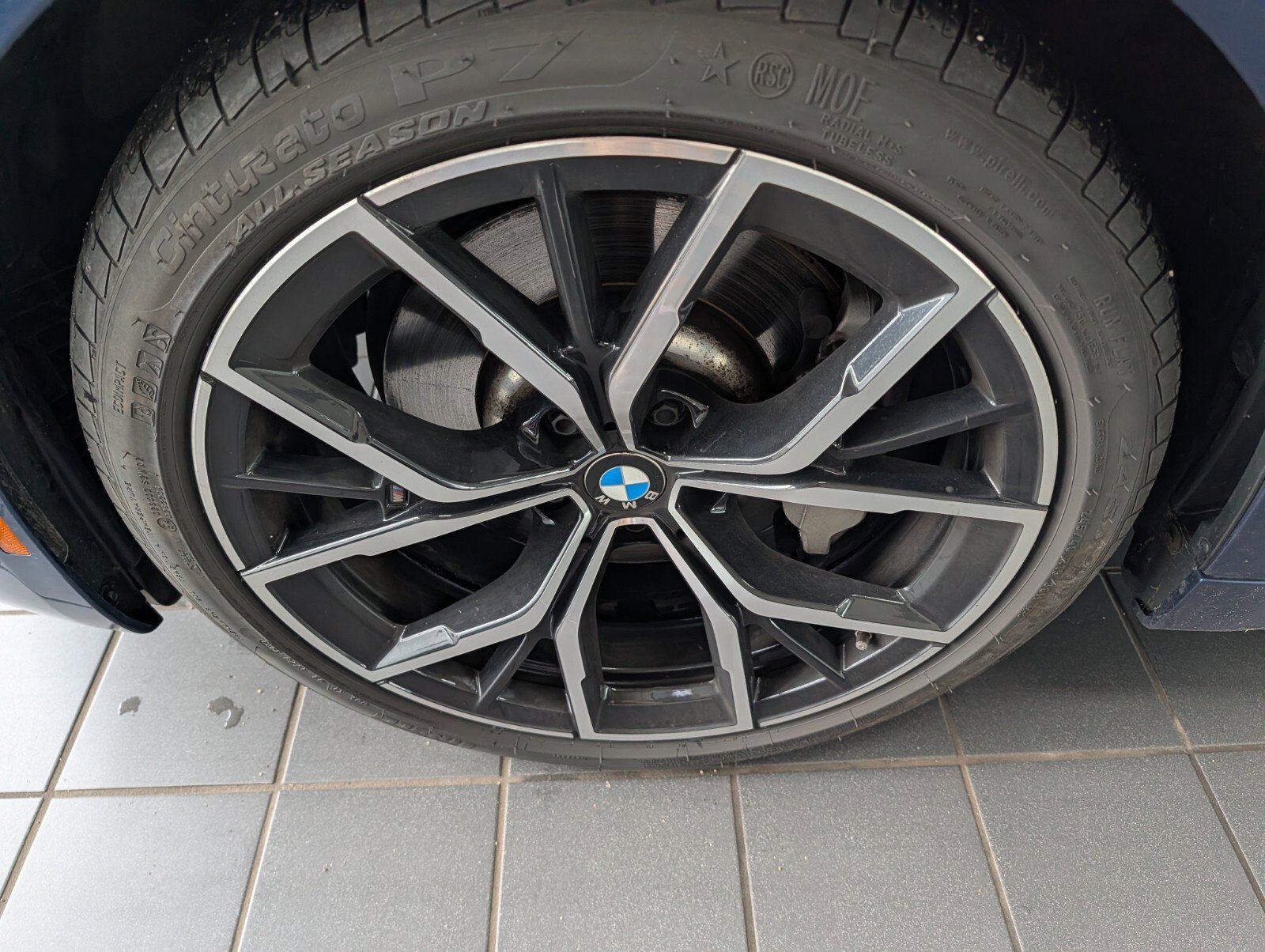 Certified 2023 BMW 530i xDrive AWD/4WD image 7