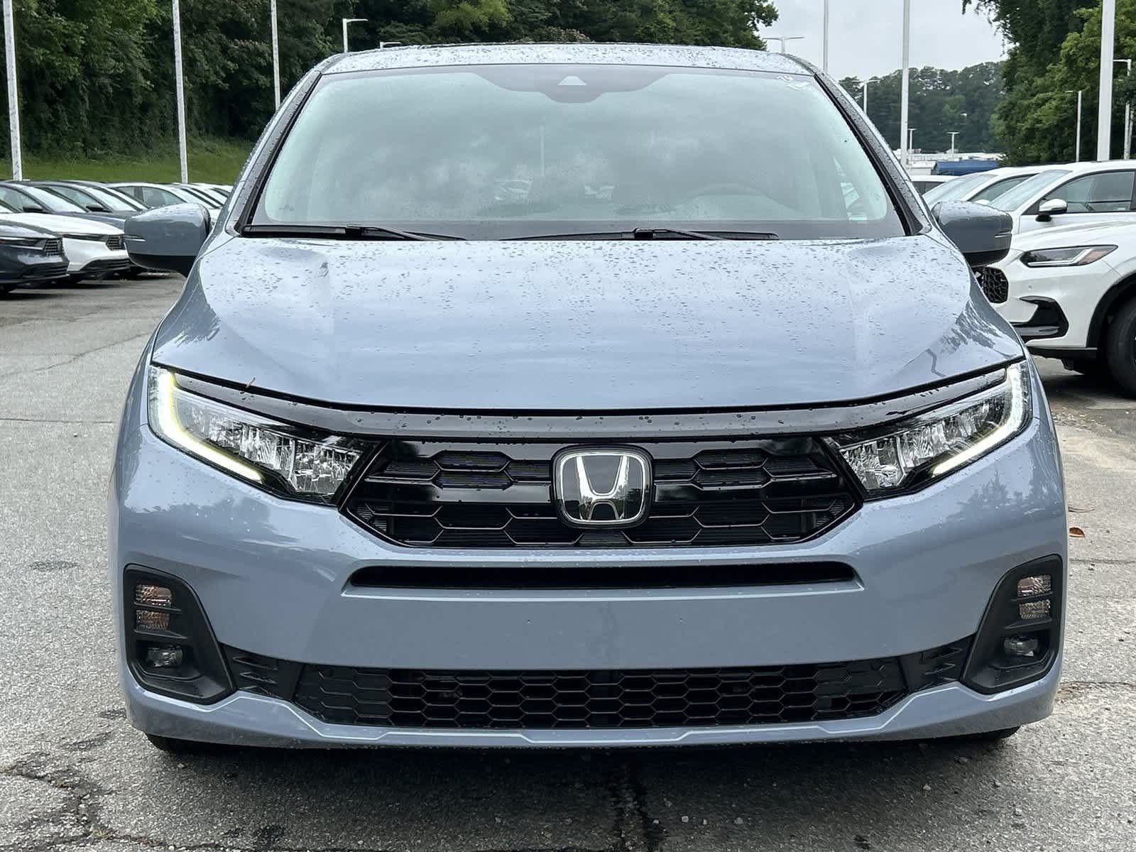 New 2026 Honda Odyssey Touring image 6